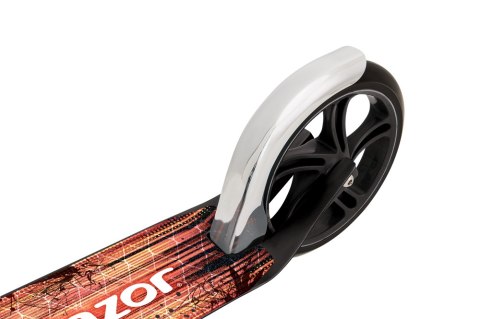 Hulajnoga dziecięca RAZOR A5 Lux czarna Hulajnoga dziecięca RAZOR A5 Lux czarna