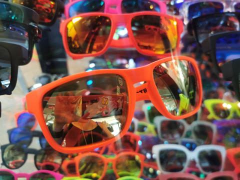 Okulary sportowe NEON Street ORANGE FLUO, szkła złote Okulary sportowe NEON Street ORANGE FLUO, szkła złote