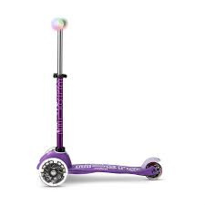 Hulajnoga dziecięca Mini MICRO Deluxe Magic świecące koła LED fioletowa Hulajnoga dziecięca Mini MICRO Deluxe Magic świecące koła LED fioletowa