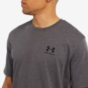 KOSZULKA MĘSKA UNDER ARMOUR SPORTSTYLE LEFT CHEST SS 1326799-019 KOSZULKA MĘSKA UNDER ARMOUR SPORTSTYLE LEFT CHEST SS 1326799-019
