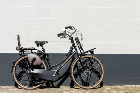 Fotelik row. Bobike Junior PLUS urban black Fotelik row. Bobike Junior PLUS urban black