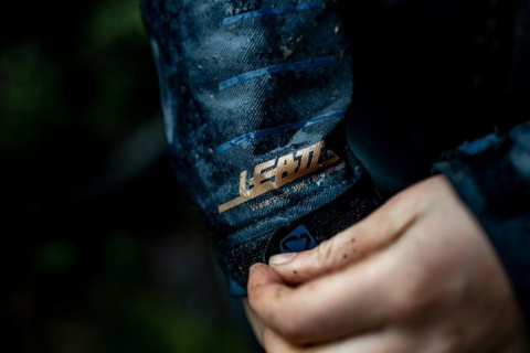 LEATT KURTKA MTB ALLMTN 5.0 JACKET IVY XS LEATT KURTKA MTB ALLMTN 5.0 JACKET IVY XS
