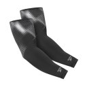 REEBOK RĘKAWY KOMPRESYJNE CZARNE L RRSL-13025 REEBOK RĘKAWY KOMPRESYJNE CZARNE L RRSL-13025