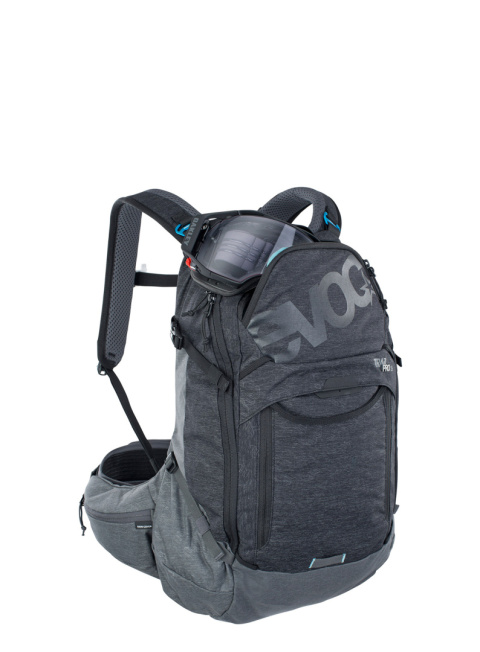 EVOC PLECAK ROWEROWY TRAIL PRO 26 BLACK-CARBON GREY S/M EVOC PLECAK ROWEROWY TRAIL PRO 26 BLACK-CARBON GREY S/M
