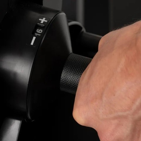 Zestaw hantli systemowych ze stojakiem HAMMER SMARTLOCK 2x32 kg Zestaw hantli systemowych ze stojakiem HAMMER SMARTLOCK 2x32 kg