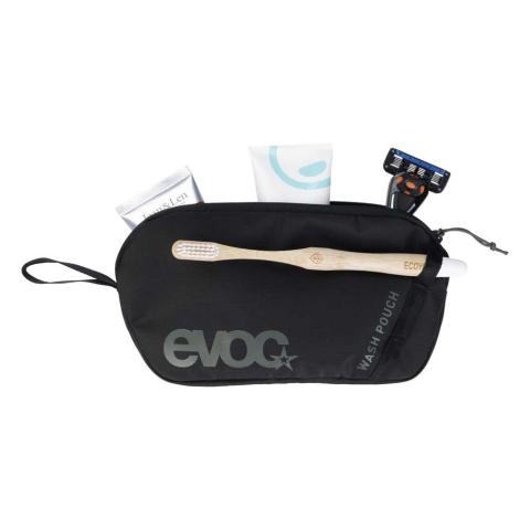 EVOC PLECAK EXPLORER PRO 30L CZARNY NEW MODEL EVOC PLECAK EXPLORER PRO 30L CZARNY NEW MODEL