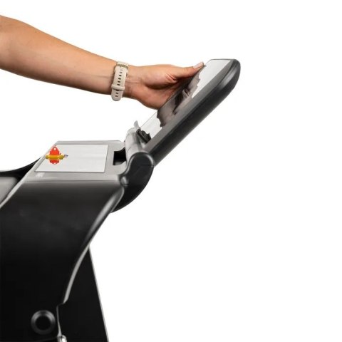 Bieżnia elektryczna HAMMER FLYRUN 4.0 Bieżnia elektryczna HAMMER FLYRUN 4.0