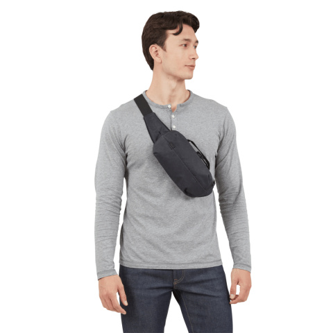 Thule Aion sling bag - BLACK Thule Aion sling bag - BLACK