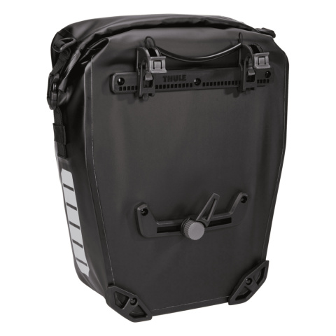 Thule Shield Pannier 17L Black Thule Shield Pannier 17L Black