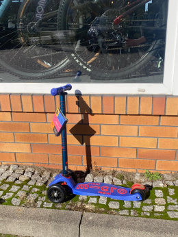 Hulajnoga dziecięca Maxi MICRO Deluxe DARK BLUE - MODEL WYSTAWOWY