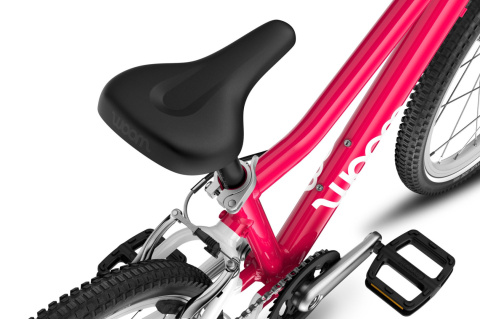 Rower dziecięcy WOOM GO 4 różowy (hot pink), rozmiar 20" Rower dziecięcy WOOM GO 4 różowy (hot pink), rozmiar 20"
