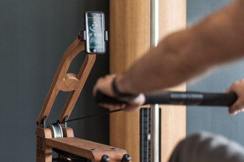 Uchwyt na telefon do wioślarzy wodnych WaterRower Vintage Oak Dąb Uchwyt na telefon do wioślarzy wodnych WaterRower Vintage Oak Dąb