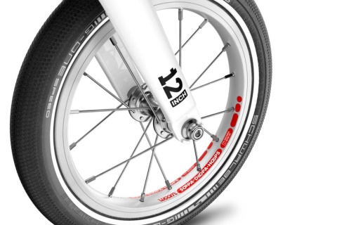 Lekki rower dziecięcy WOOM GO 1 red, rozmiar 12" Lekki rower dziecięcy WOOM GO 1 red, rozmiar 12"