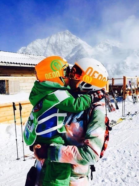 Kask narciarski dla dzieci NEON HERO PLUS pomarańczowy XXXS Kask narciarski dla dzieci NEON HERO PLUS pomarańczowy XXXS