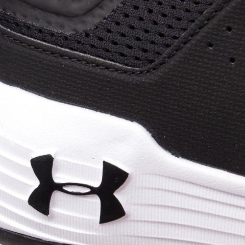 BUTY MĘSKIE UNDER ARMOUR SHOWSTOPPER 2.0 r.44 BUTY MĘSKIE UNDER ARMOUR SHOWSTOPPER 2.0 r.44