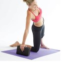 GAIAM KOSTKA DO JOGI EMBOSSED BLACK 63438 GAIAM KOSTKA DO JOGI EMBOSSED BLACK 63438